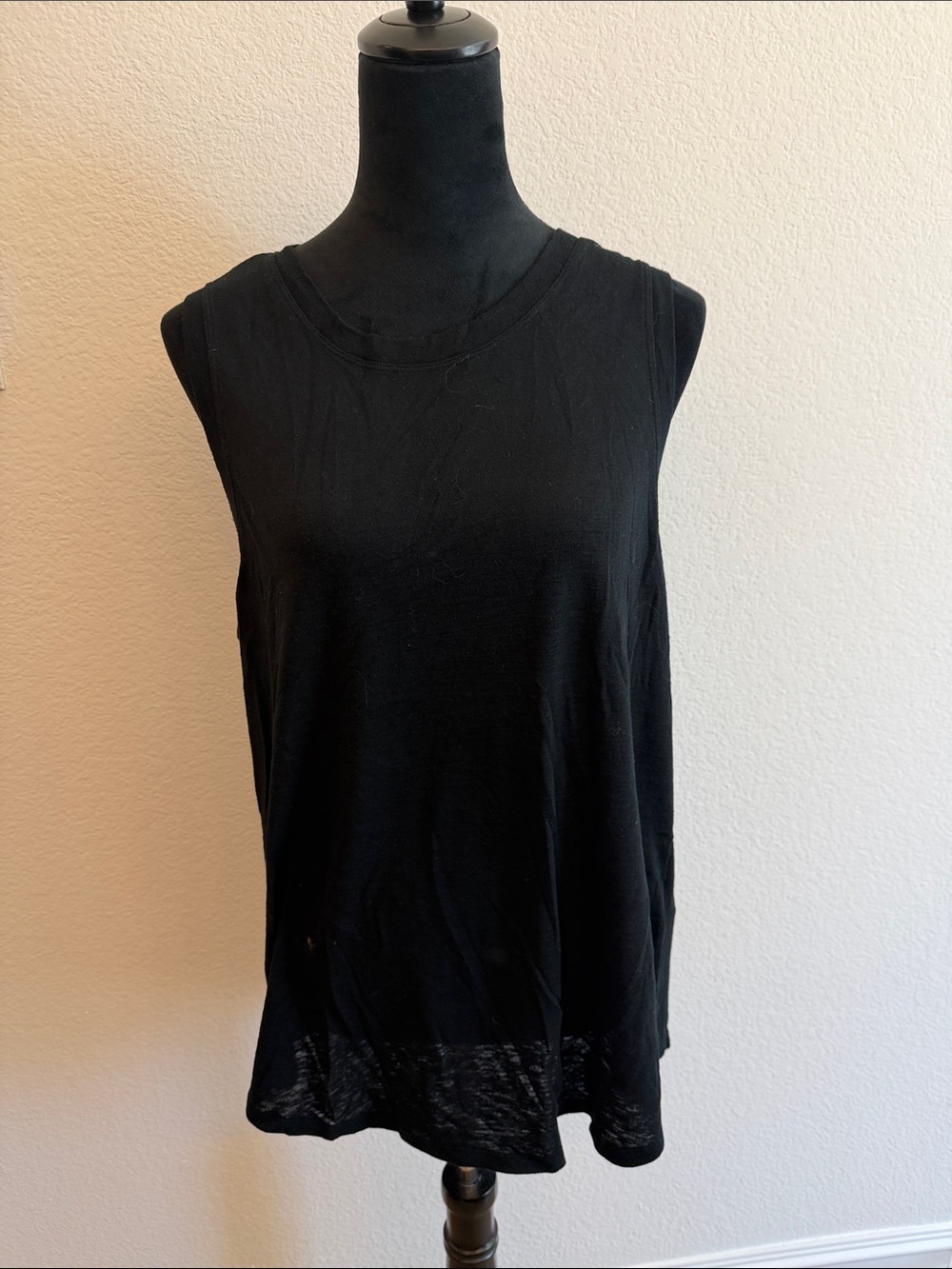 Athleta Black Sleeveless Muscle Tank
